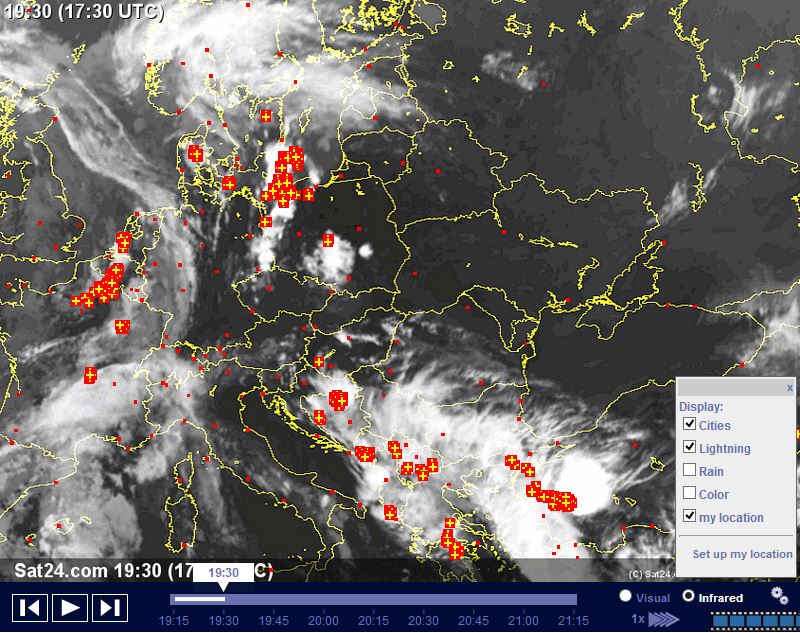 A külföldi portálokat is érdemes böngészni, a Sat24.com-on például friss műholdképeket figyelhetünk Európáról, s benne Magyarországról (felhők helyzete mozgása, előrejelzések). ::: Forrás: http://www.sat24.com